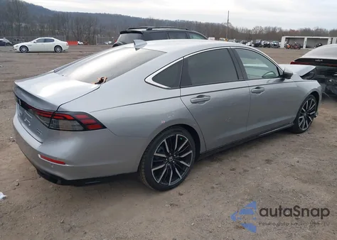 2023 Honda Accord Hybrid Touring из США, поврежденный, VIN 1HGCY2F8XPA065779